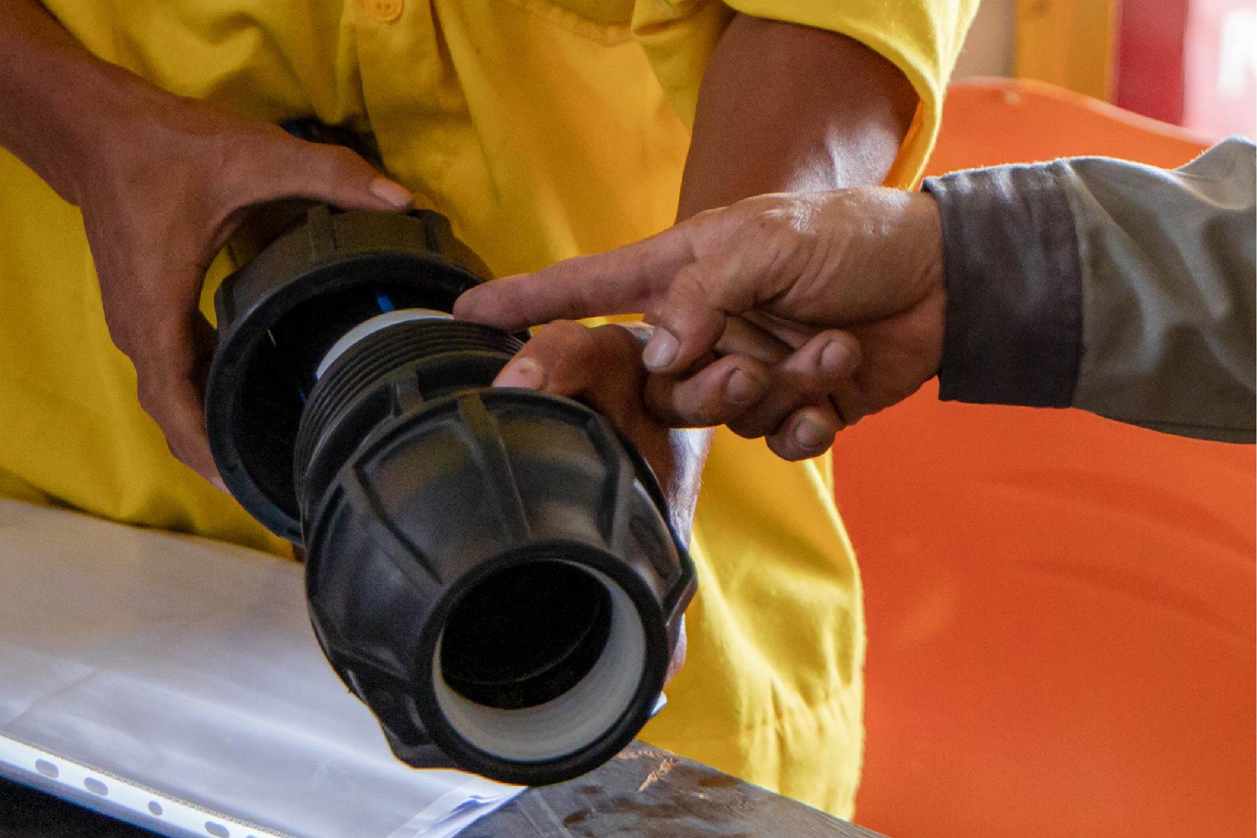 Tầm quan trọng của việc kiểm tra độ kín khít mối nối ống địa kỹ thuật trong các dự án xây dựng